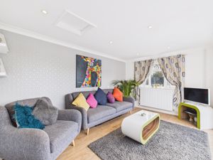 Garden room- click for photo gallery